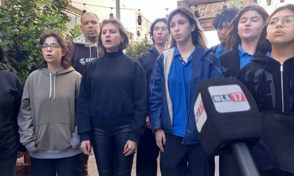 Homenaje El gato del callejón Carreté 02.