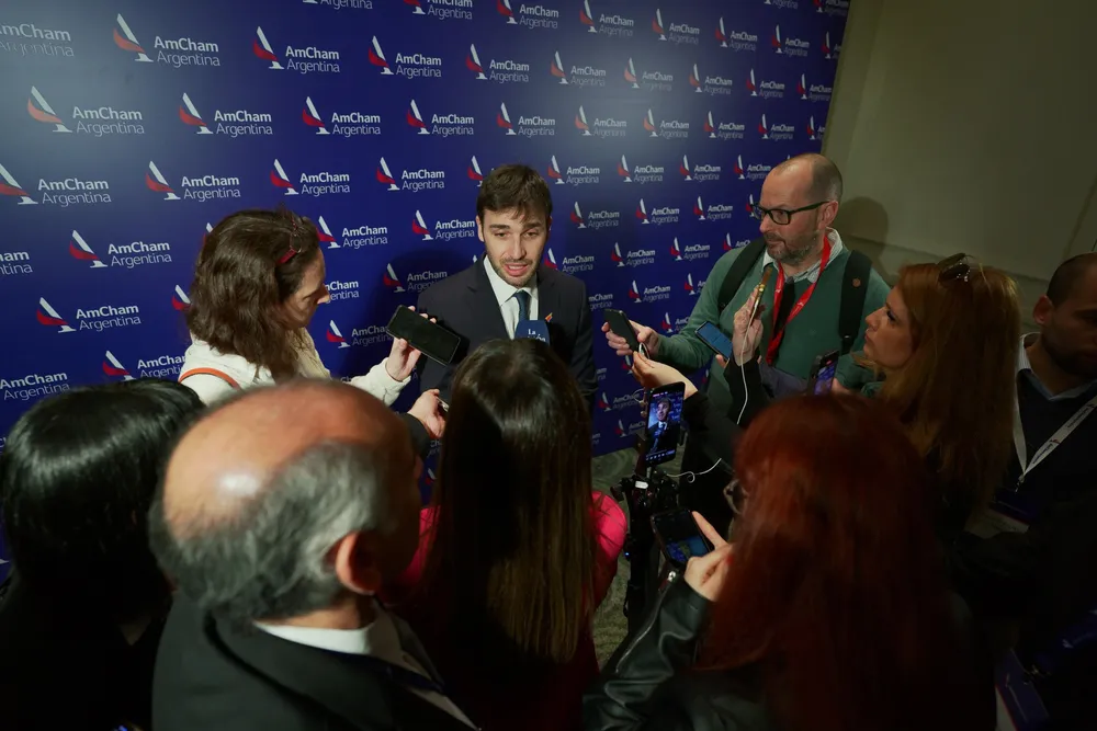 Torres disertó sobre el potencial productivo de Chubut