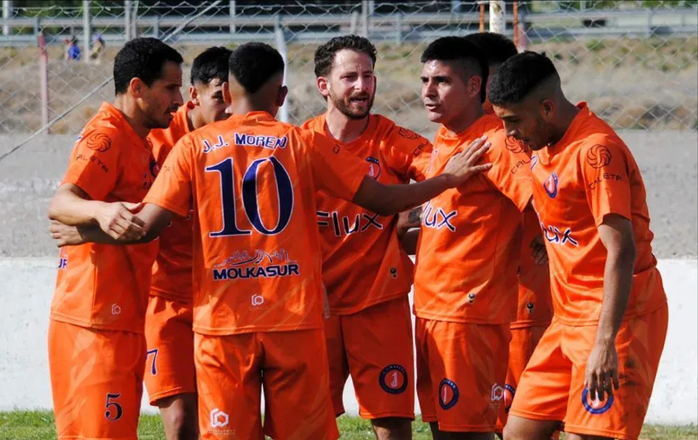 J. J. Moreno ganó en su visita a Huracán. Se impuso 1-0 en un duelo parejo