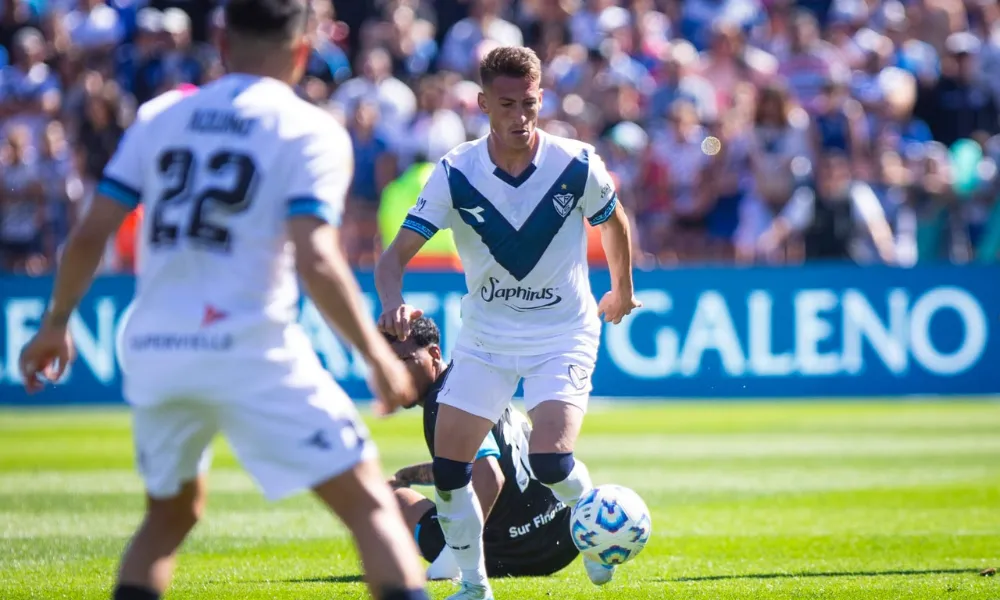 Velez le gano a Racing con gol de Braian Romero