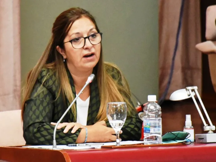 DIPUTADA-AGUILERA-UCR