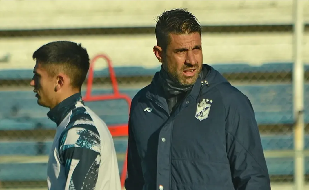 Brown quiere seguir sumando