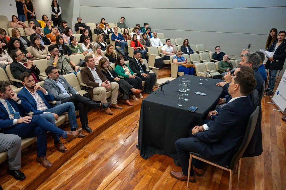 Lanzamiento de la Diplomatura en Derecho Público y Gestión Municipal