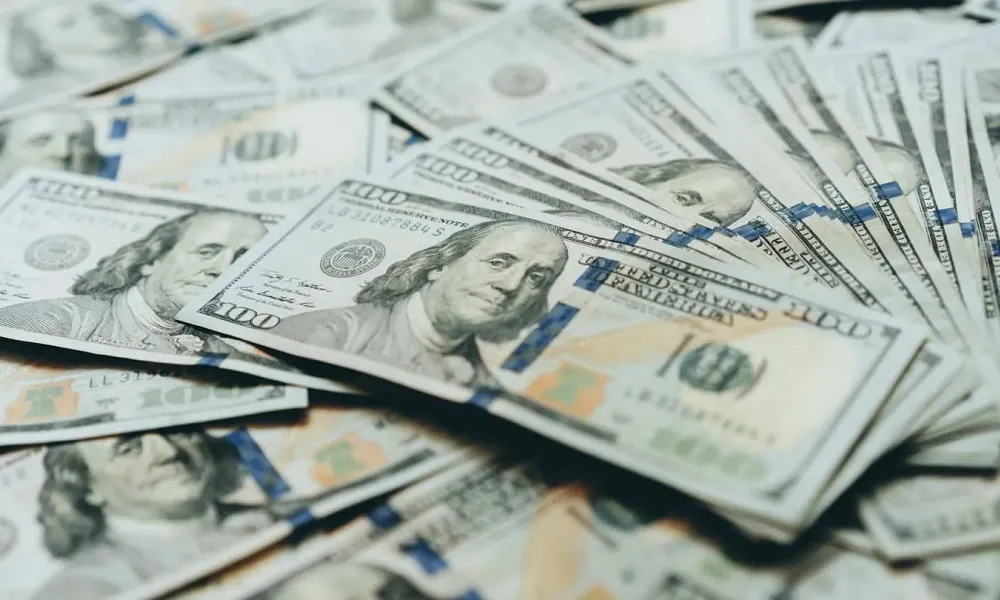Dólar