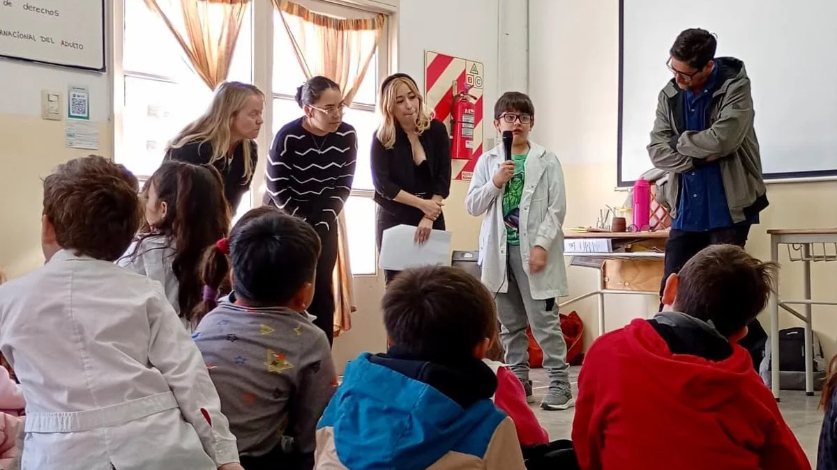 Talleres de derechos en escuelas de Madryn