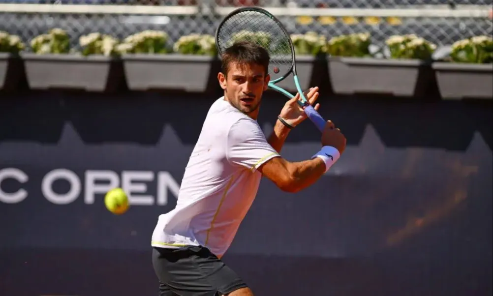 Navone y Ugo Carabelli cayeron en primera ronda del ATP 250 de Auckland