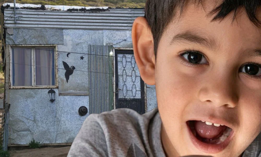 Ángel y la casa de la madre con foto de juan Tesone