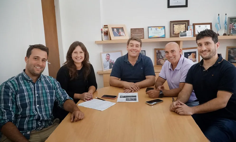 Vecino de Rawson le presento proyecto a Biss para instalar una empresa de motorhomes en la Capital (1)