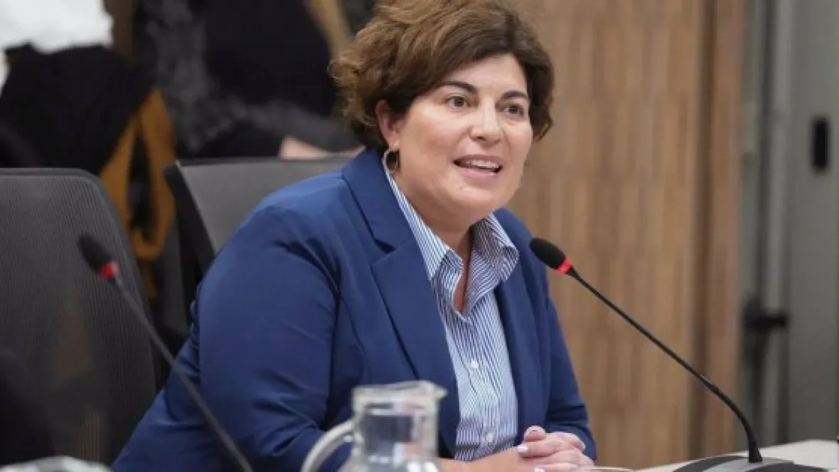 Ana Clara Romero y su voto negativo para la restitución de Ganancias.