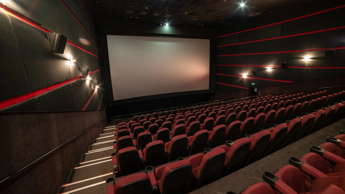 Cine. Foto Magnific