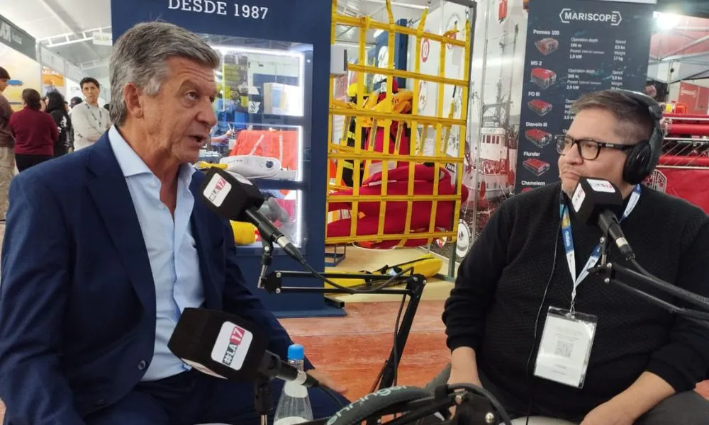 Gustavo Menna en el estudio abierto de LA17