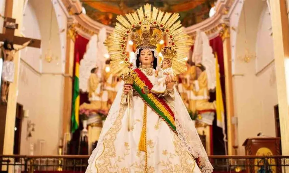 virgen de urkupiña