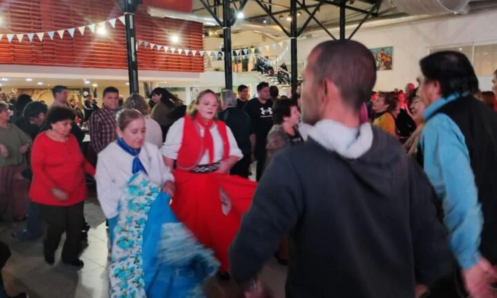 Peña folcklórica en Comodoro