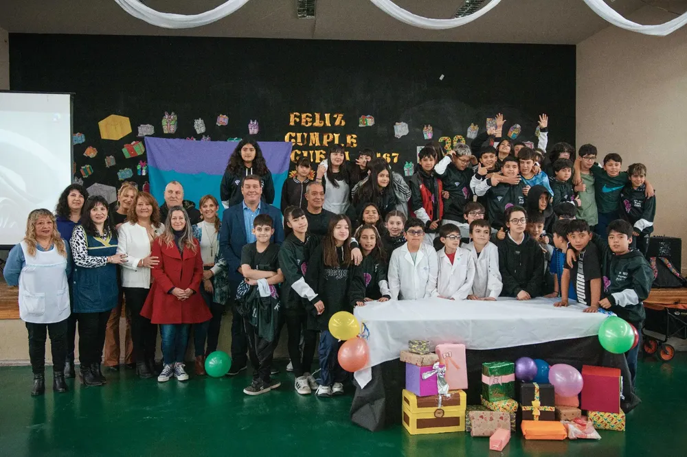 Biss en el acto por el 39° aniversario de la Escuela N° 167