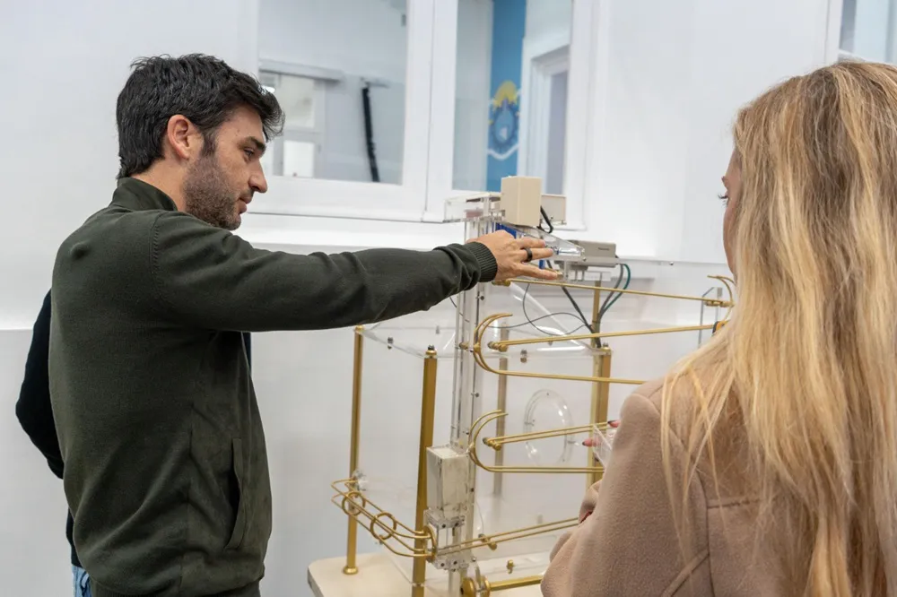 Ignacio Torres participó del Telebingo en Casa de Gobierno