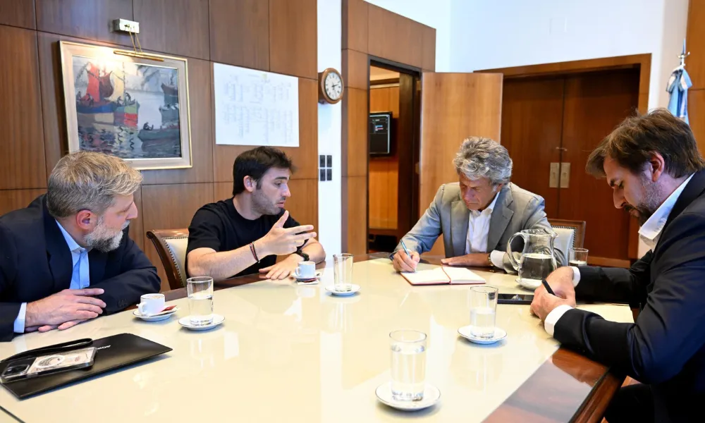 Gobernador Torres con Autoridades de ARCA