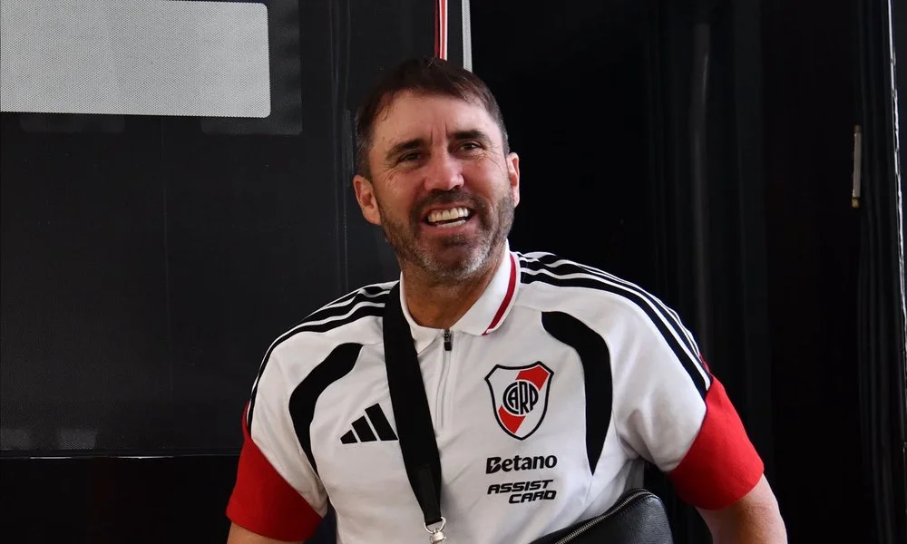 Eduardo Coudet. Foto X @RiverPlate