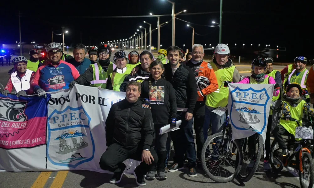 Inauguración de luminaria led en Rawson