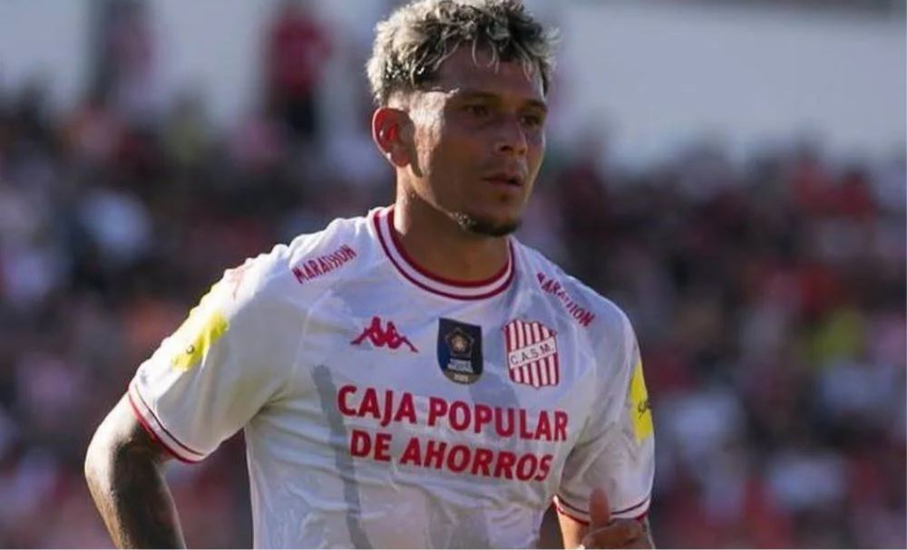 El defensor de 32 años se sumó a la pretemporada del Aurinegro luego de su paso por San Martín de Tucumán.