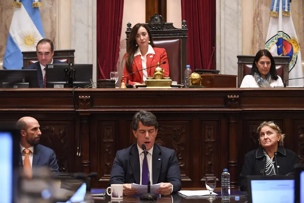 Nicolás Posse y su presentación en el Senado de la Nación