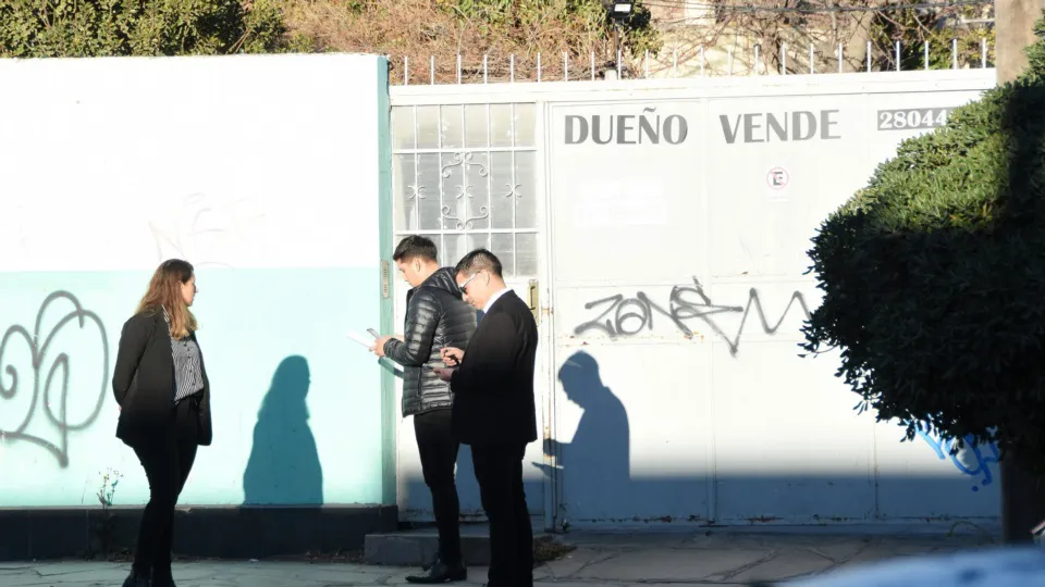 371585_crop_11047_lg