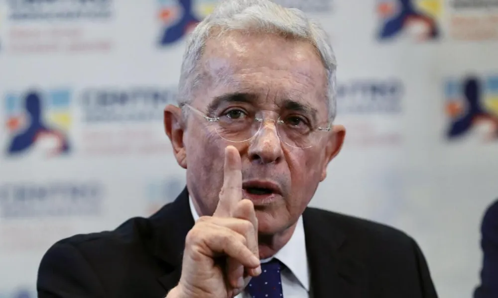 Álvaro Uribe