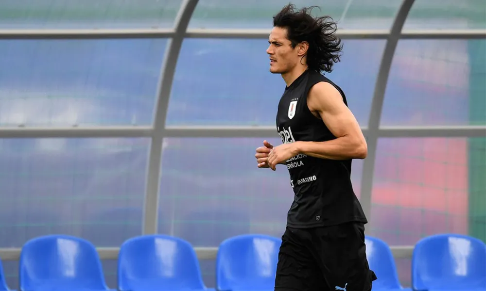 Edinson Cavani entrenando