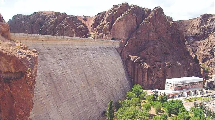 Hidroeléctrica Ameghino