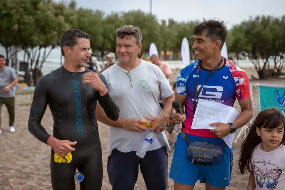 Ivan Raña ganador de la primera etapa