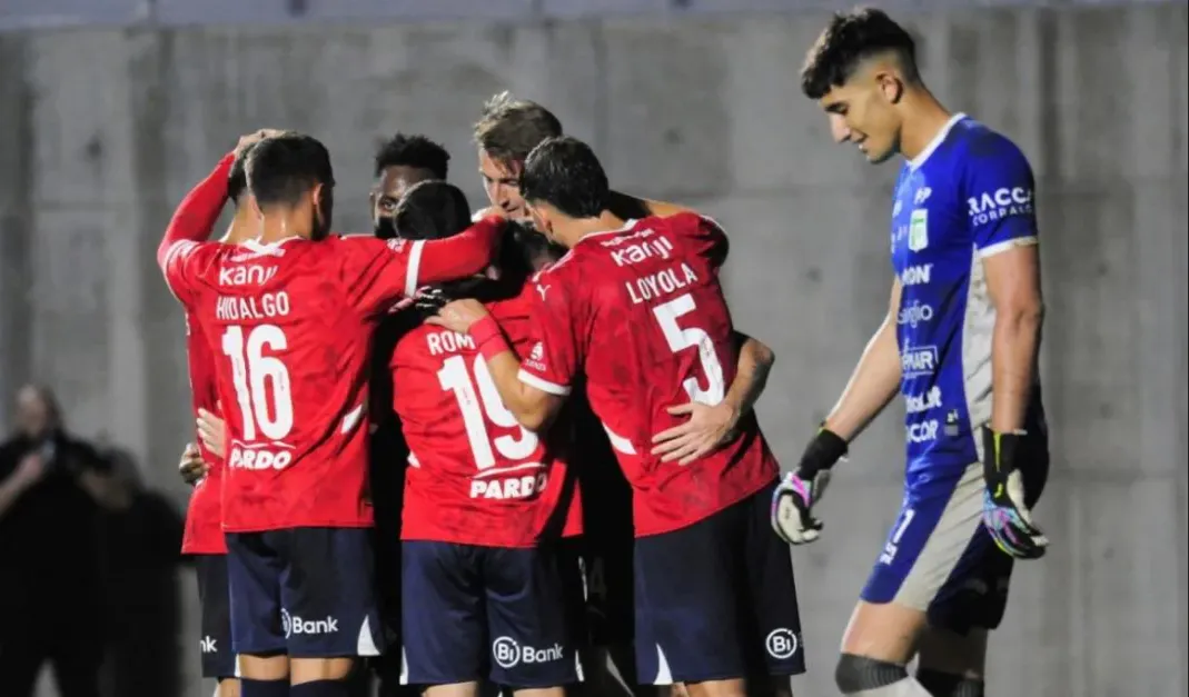 Independiente venció agónicamente a Gimnasia de Mendoza 2-1