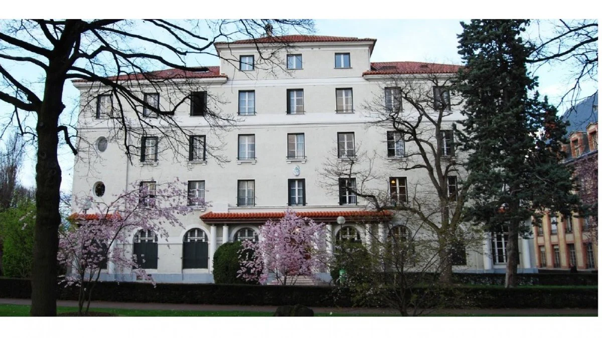 Casa argentina en Paris.