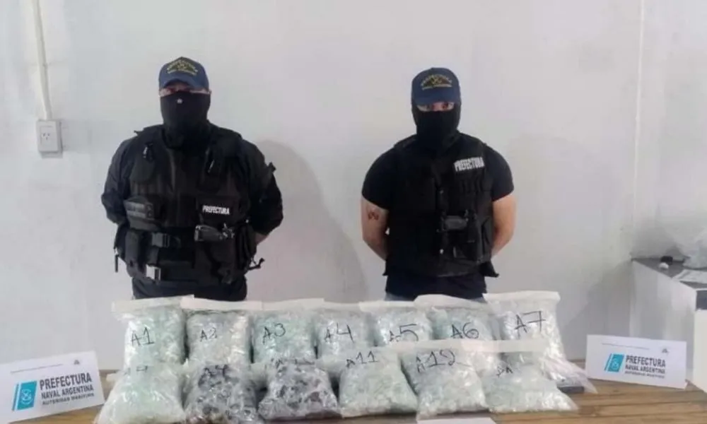 Cinco detenciones y más de seis mil dosis de cocaína incautada