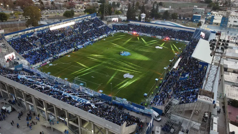 Godoy Cruz vuelve a jugar oficialmente en su estadio