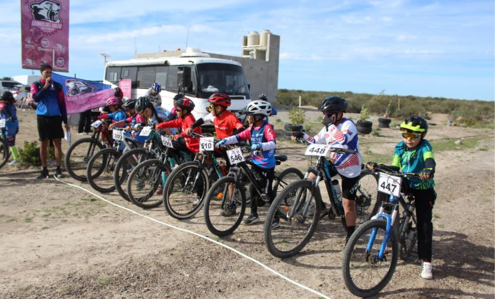 Ciclismo infantil. Foto Leones del Golfo.
