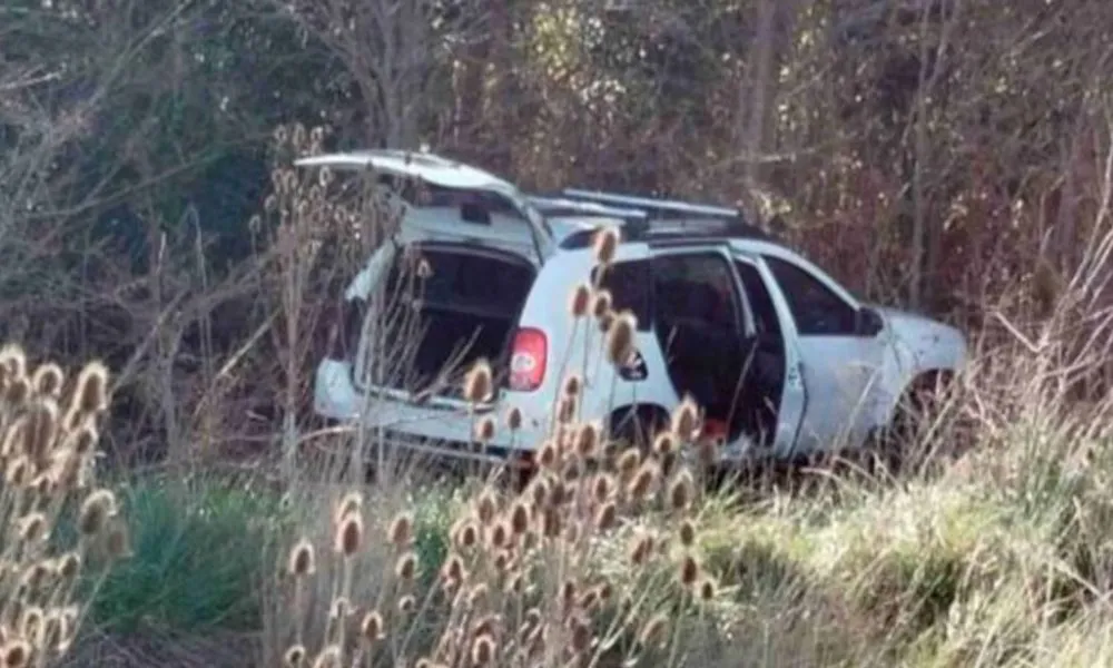 Asesinó a su esposa e hijos y se arrojó bajo un camión