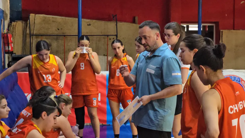 El seleccionado femenino U-17 de Chubut concentró en Puerto Madryn. 6