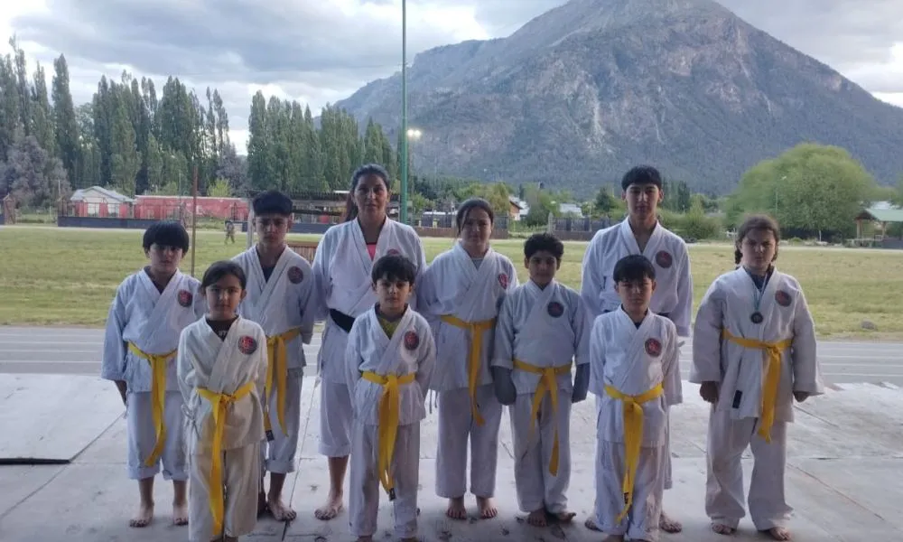 Karatecas de El Hoyo representarán a Chubut en el Torneo Nacional de Concordia
