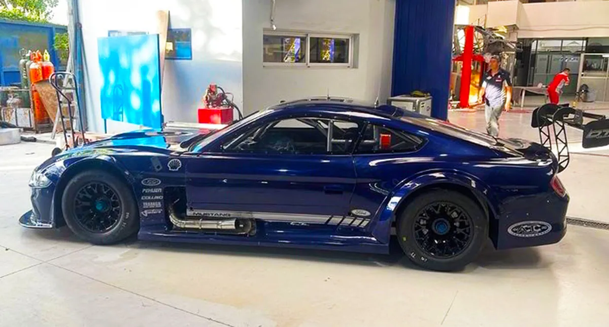 ford mustang mach 1