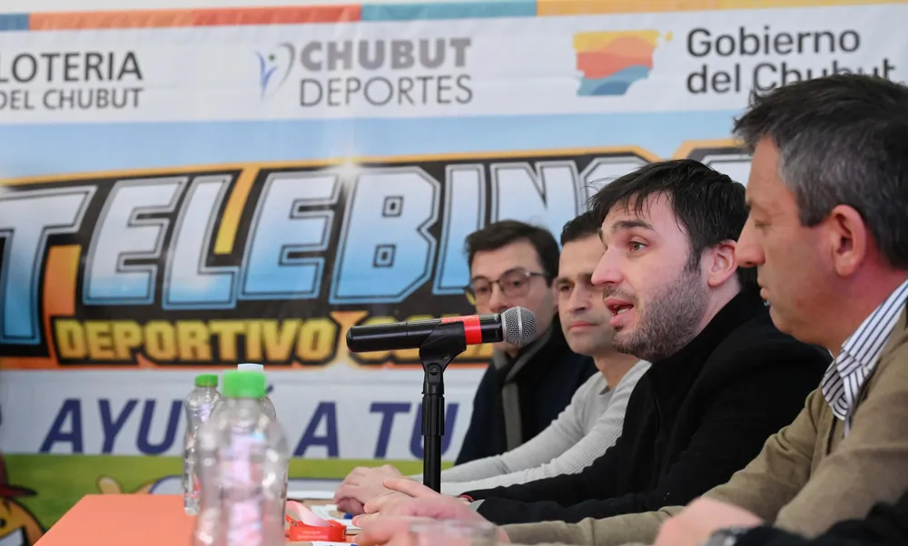 Torres anuncia telebingo deportivo en Gaiman