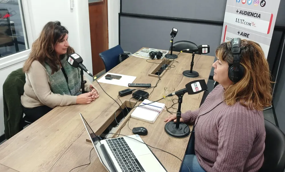 Anahi Banegas, investigadora de CONICET, en los estudios de #LA17