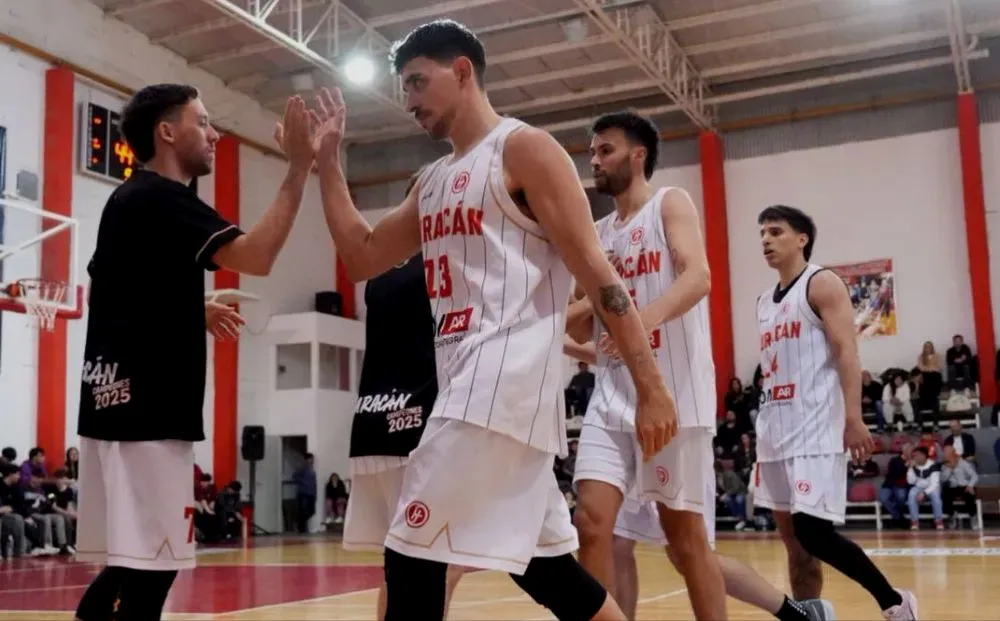Huracán superó con claridad a Guillermo Brown por 75-53 en el Atilio Viglione