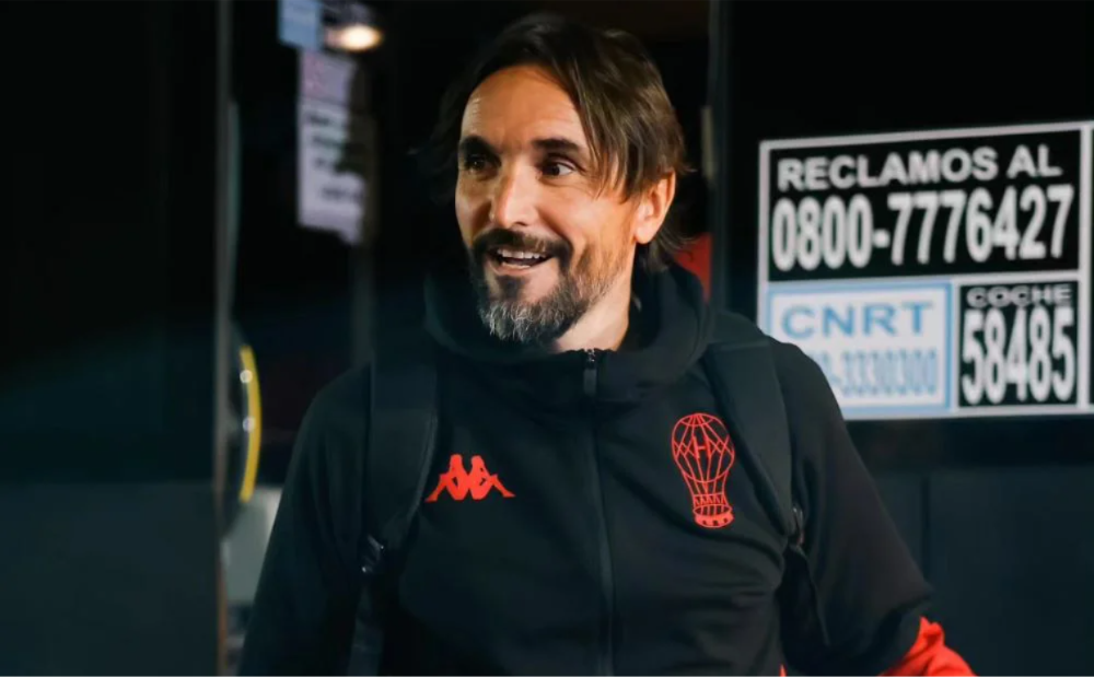El cruce de esta noche en Sarandí define quién seguirá con vida en la Copa Argentina.