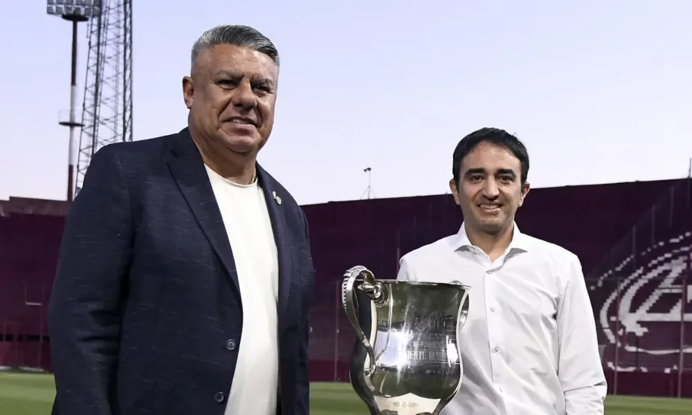 Lanus recibio la Copa de 1955