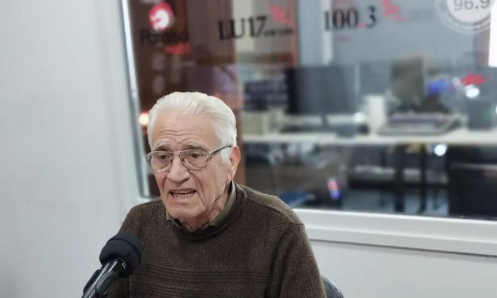 Adalberto "Peke" Sosa en el estudio de #LA17