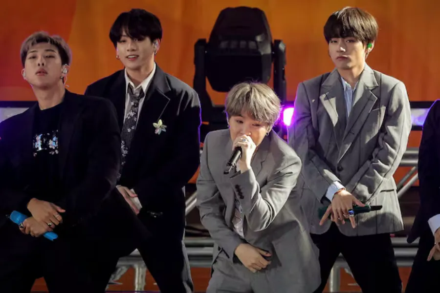BTS