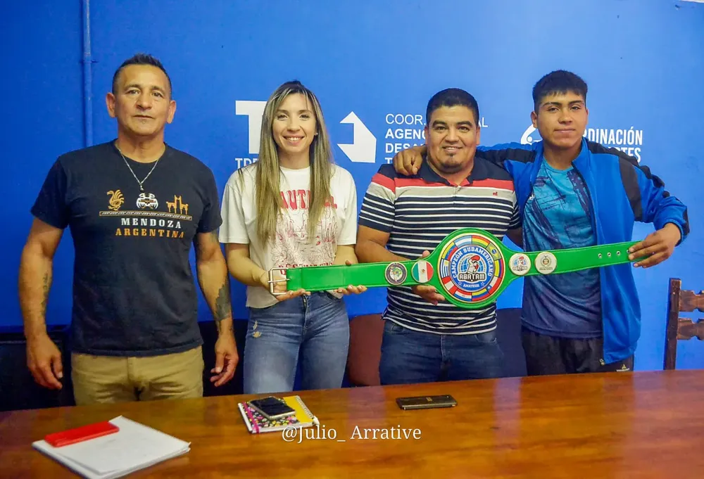 Brian Mansilla flamante campeon Sudamericano - foto Julio Arrative