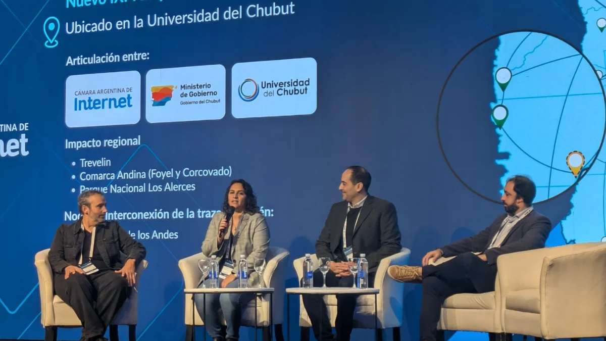 Chubut es reconocida por sus avances en conectividad en el evento más importante del ecosistema de internet en Argentina