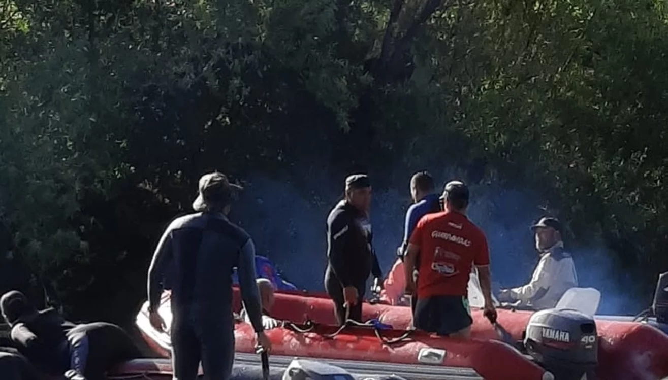 Búsqueda del joven desaparecido en el Río Chubut