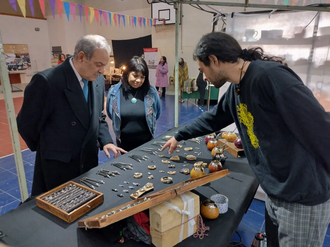 En Trelew se realiza el 24º encuentro de Artesanos