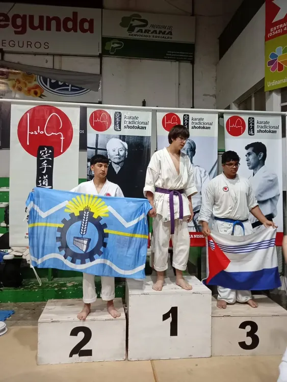 Karatecas de El Hoyo clasificaron al Mundial de Egipto 2026